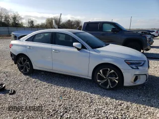 2022 Audi A3 Premium Plus with VIN WAUHUDGY9NA085543, listed as a Copart auction lot 81268093 with 2,530 mi miles. Bid and sale history available at carsss.com. Image 4.