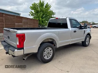 2017 Ford F-250 XL with VIN 1FTBF2A69HEE45339, listed as a Copart auction lot 58622805 with 170,018 mi miles and Clean title. Bid and sale history available at DreamBid. Image 4.