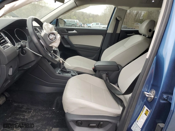 2019 Volkswagen Tiguan SE with VIN 3VV2B7AX8KM087297, listed as a Copart auction lot 53349265 with 69,337 mi miles and Salvage Title. Bid and sale history available at carsss.com. Image 7.