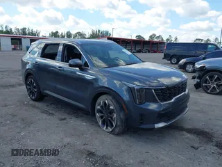 2024 Kia Sorento EX z VIN 5XYRH4JF3RG299016, wystawiony jako IAAI lot #41545526 z przebiegiem Nie podano mil oraz . Historia ofert i sprzedaży dostępna na DreamBid. Obrazek 1.
