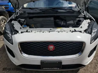 2019 Jaguar E-PACE S with VIN SADFJ2FX4K1Z63282, listed as a Copart auction lot 67378534 with 32,387 mi miles and Salvage Title. Bid and sale history available at carsss.com. Image 12.