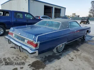 1976 Mercury Grand Marquis z VIN 6Z64S563831, wystawiony jako Copart lot #78668804 z przebiegiem 84 543 mil mil oraz Tytuł czysty. Historia ofert i sprzedaży dostępna na DreamBid. Obrazek 2.