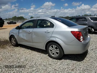 2015 Chevrolet Sonic LT with VIN 1G1JC5SH3F4178085, listed as a Copart auction lot 61368025 with 136,457 mi miles and Clean title. Bid and sale history available at DreamBid. Image 2.