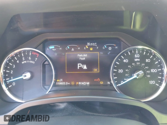 2019 Ford Expedition Platinum with VIN 1FMJU1MT6KEA52494, listed as a IAAI auction lot 41802986 with 119,922 mi miles. Bid and sale history available at carsss.com. Image 7.