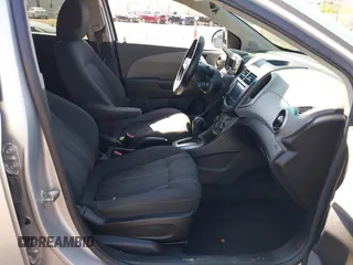 2013 Chevrolet Sonic LT with VIN 1G1JC5SHXD4185418, listed as a IAAI auction lot 41988445 with 177,696 mi miles. Bid and sale history available at carsss.com. Image 5.