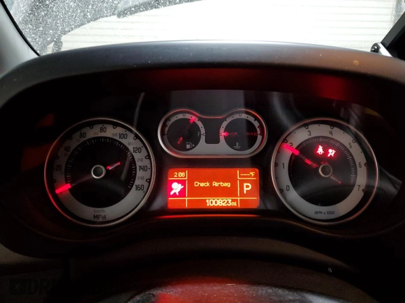 2014 FIAT 500L Trekking with VIN ZFBCFADH2EZ010861, listed as a Copart auction lot 88912885 with 100,823 mi miles and Salvage Title. Bid and sale history available at DreamBid. Image 9.