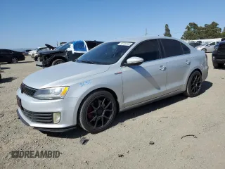 2012 Volkswagen Jetta GLI PZEV with VIN 3VW4A7AJ7CM468708, listed as a Copart auction lot 58730245 with 153,236 mi miles and Salvage title. Bid and sale history available at DreamBid. Image 1.