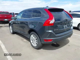 2010 Volvo XC60 3.0T with VIN YV4992DZ8A2120326, listed as a IAAI auction lot 42020822 with 51,911 mi miles. Bid and sale history available at carsss.com. Image 3.
