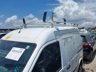 2011 Ford Transit Connect XLT с VIN NM0LS7BN1BT047660, выставлен на аукционе IAAI как лот 42654128 с пробегом 88 918 миль миль и . История ставок и продаж доступна на DreamBid. Изображение 16.