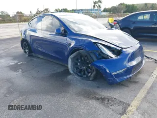 2021 Tesla Model Y Standard Range with VIN 5YJYGDED4MF112857, listed as a IAAI auction lot 41134600 with Not Provided miles and . Bid and sale history available at DreamBid. Image 1.