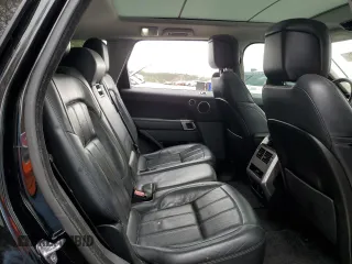 2019 Land Rover Range Rover Sport HSE with VIN SALWR2RV9KA420677, listed as a Copart auction lot 49412085 with 137,840 mi miles and Salvage Title. Bid and sale history available at DreamBid. Image 10.