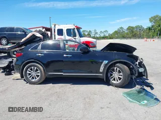 2014 Infiniti QX70 с VIN JN8CS1MU7EM451585, выставлен на аукционе IAAI как лот 41861091 с пробегом Не указан миль и . История ставок и продаж доступна на DreamBid. Изображение 13.