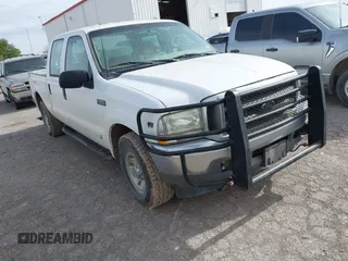 2002 Ford F-250 XL z VIN 1FTNW20L02EB66616, wystawiony jako IAAI lot #42254800 z przebiegiem 219 935 mil mil oraz . Historia ofert i sprzedaży dostępna na DreamBid. Obrazek 1.