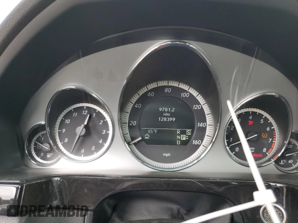 2011 Mercedes-Benz E 350 Luxury with VIN WDDHF5GB7BA280265, listed as a Copart auction lot 57877415 with 128,399 mi miles and Salvage title. Bid and sale history available at DreamBid. Image 9.
