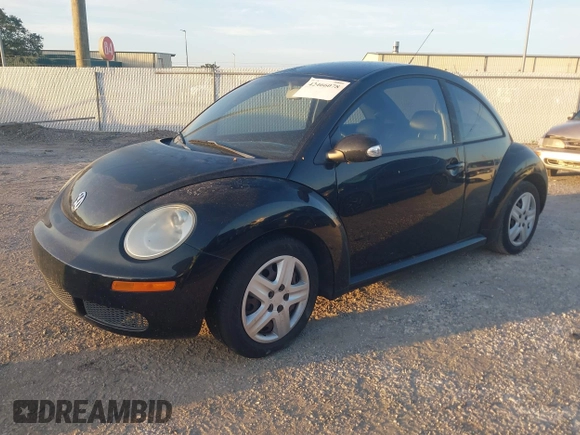 2010 Volkswagen Beetle with VIN 3VWPW3AG5AM016118, listed as a IAAI auction lot 42466078 with 125,940 mi miles and . Bid and sale history available at DreamBid. Image 2.