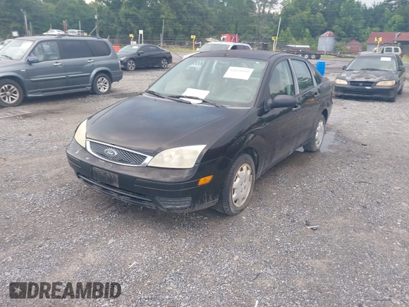 2007 Ford Focus S with VIN 1FAHP34N77W281443, listed as a IAAI auction lot 42693290 with 164,336 mi miles and . Bid and sale history available at DreamBid. Image 2.