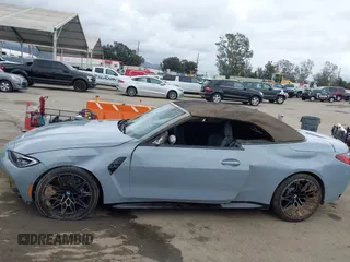 2022 BMW M4 Competition xDrive с VIN WBS33BA01NCJ58456, выставлен на аукционе IAAI как лот 42057802 с пробегом 50 846 миль миль и . История ставок и продаж доступна на DreamBid. Изображение 14.
