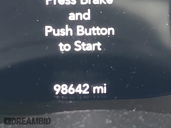 2020 Jeep Wrangler Unlimited Sport S z VIN 1C4HJXDG6LW241594, wystawiony jako IAAI lot #42045756 z przebiegiem 98 642 mil mil oraz . Historia ofert i sprzedaży dostępna na DreamBid. Obrazek 15.