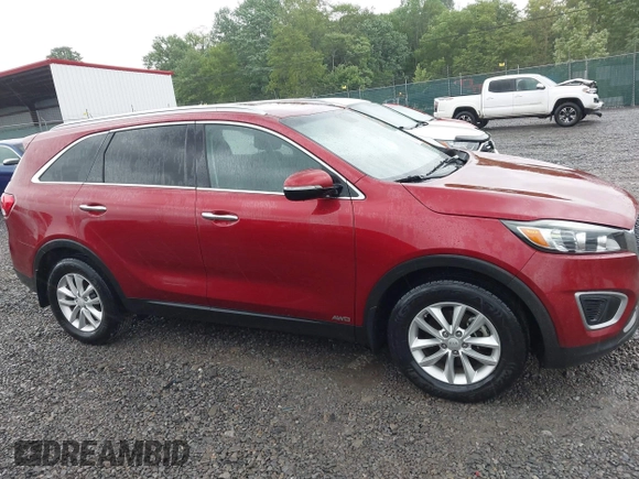 2017 Kia Sorento LX z VIN 5XYPGDA30HG314280, wystawiony jako IAAI lot #42224601 z przebiegiem 51 875 mil mil oraz . Historia ofert i sprzedaży dostępna na DreamBid. Obrazek 13.