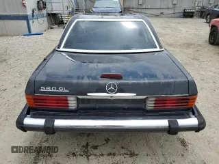 1985 Mercedes-Benz 380 z VIN WDBBA45C4FA019328, wystawiony jako Copart lot #59980015 z przebiegiem 122 282 mil mil oraz Czysty tytuł • Clean title. Historia ofert i sprzedaży dostępna na DreamBid. Obrazek 6.