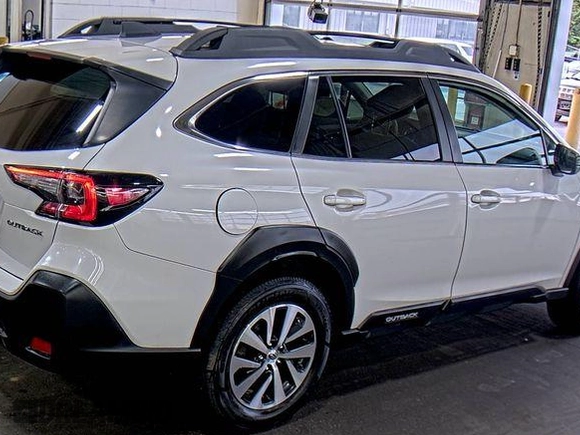 2023 Subaru Outback Premium z VIN 4S4BTADC4P3120544, wystawiony jako IAAI lot #42573177 z przebiegiem 66 293 mil mil oraz . Historia ofert i sprzedaży dostępna na DreamBid. Obrazek 9.