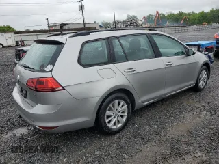2016 Volkswagen Golf TSI S z VIN 3VWC17AU4GM516239, wystawiony jako Copart lot #57017225 z przebiegiem 205 774 mil mil oraz Czysty tytuł • Clean title. Historia ofert i sprzedaży dostępna na DreamBid. Obrazek 3.