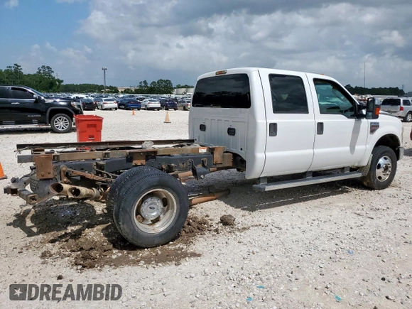 2010 Ford F-350 XL with VIN 1FTWW3DR9AEA59443, listed as a Copart auction lot 61190545 with 147,998 mi miles and Salvage title. Bid and sale history available at DreamBid. Image 3.