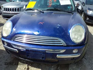 2002 MINI Hardtop with VIN WMWRC33482TC36492, listed as a IAAI auction lot 41633112 with 133,672 mi miles and . Bid and sale history available at DreamBid. Image 18.