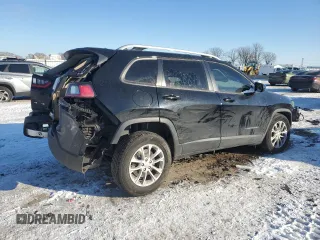 2020 Jeep Cherokee Latitude with VIN 1C4PJMCB9LD512496, listed as a Copart auction lot 87737905 with 61,729 mi miles and Salvage Title. Bid and sale history available at carsss.com. Image 3.