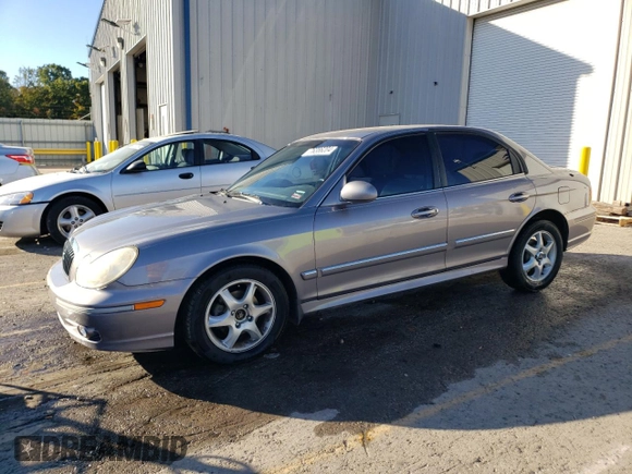 2005 Hyundai Sonata GLS with VIN KMHWF35H45A158878, listed as a Copart auction lot 76386204 with 117,846 mi miles and Salvage Title. Bid and sale history available at carsss.com. Image 1.