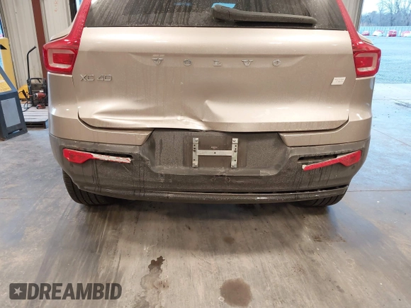 2023 Volvo XC40 Ultimate z VIN YV4ED3UM4P2052302, wystawiony jako IAAI lot #41350191 z przebiegiem 8 542 mil mil oraz . Historia ofert i sprzedaży dostępna na DreamBid. Obrazek 6.