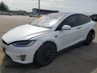 2016 Tesla Model X 70D with VIN 5YJXCBE24GF008559, listed as a Copart auction lot 50490965 with 94,384 mi miles and Salvage Title. Bid and sale history available at carsss.com. Image 1.