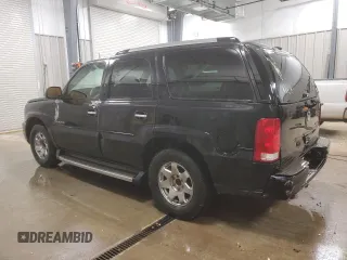 2003 Cadillac Escalade with VIN 1GYEC63T53R151013, listed as a Copart auction lot 86536944 with 420,451 mi miles and Salvage title. Bid and sale history available at DreamBid. Image 2.