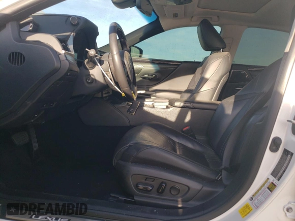 2021 Lexus ES 300h Luxury with VIN 58AEA1C11MU012688, listed as a Copart auction lot 89016795 with 123,574 mi miles and Salvage title. Bid and sale history available at DreamBid. Image 7.
