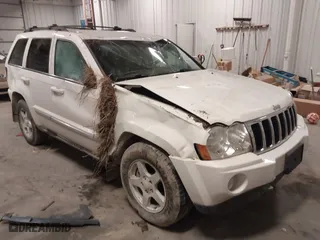 2007 Jeep Grand Cherokee Limited with VIN 1J8HR58P57C532367, listed as a IAAI auction lot 41160987 with 151,544 mi miles. Bid and sale history available at carsss.com. Image 1.