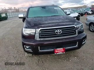 2019 Toyota Sequoia Limited with VIN 5TDJY5G17KS172230, listed as a Copart auction lot 84038674 with 39,992 mi miles and Salvage Title. Bid and sale history available at carsss.com. Image 11.