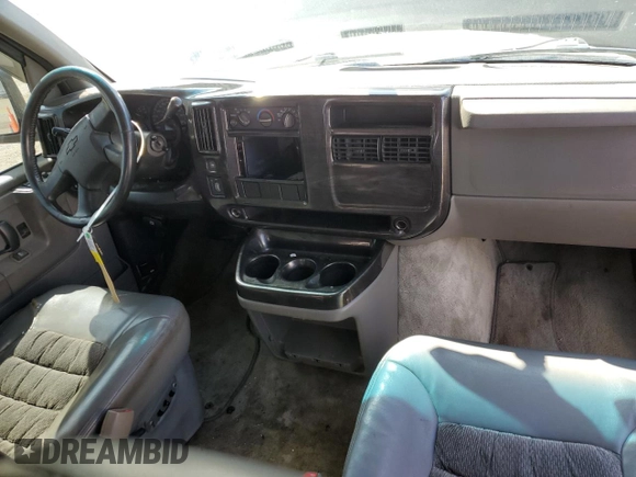 2005 Chevrolet Express Cargo Van YF7 Upfitter with VIN 1GBFG15T151189553, listed as a Copart auction lot 52125375 with 234,494 mi miles and Salvage Title. Bid and sale history available at carsss.com. Image 8.