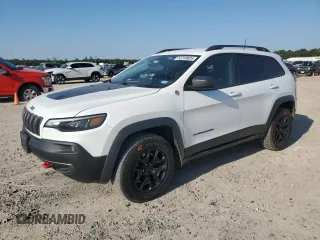 2019 Jeep Cherokee Trailhawk z VIN 1C4PJMBX9KD139200, wystawiony jako Copart lot #52249605 z przebiegiem 71 879 mil mil oraz Szkoda całkowita • Salvage title. Historia ofert i sprzedaży dostępna na DreamBid. Obrazek 1.
