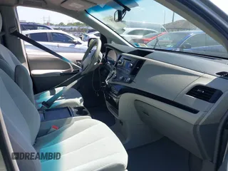 2011 Toyota Sienna LE AAS with VIN 5TDKK3DC2BS096965, listed as a IAAI auction lot 42583783 with 288,489 mi miles and . Bid and sale history available at DreamBid. Image 5.