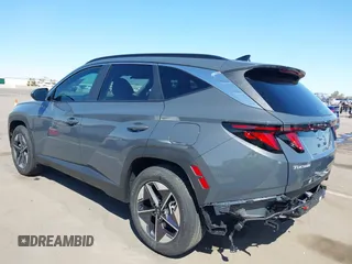 2025 Hyundai Tucson SEL with VIN 5NMJB3DE9SH534705, listed as a IAAI auction lot 41846301 with 101 mi miles and . Bid and sale history available at DreamBid. Image 3.