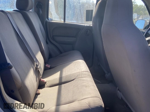 2002 Jeep Liberty Sport with VIN 1J4GL48K72W243074, listed as a Copart auction lot 80737354 with 127,177 mi miles and Clean Title. Bid and sale history available at carsss.com. Image 6.