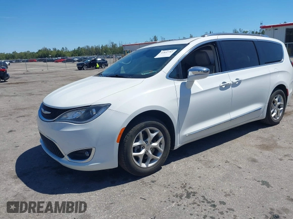 2020 Chrysler Pacifica Limited z VIN 2C4RC1GG9LR139786, wystawiony jako IAAI lot #41857783 z przebiegiem 105 182 mil mil oraz . Historia ofert i sprzedaży dostępna na DreamBid. Obrazek 17.