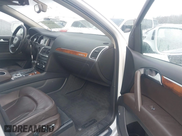 2015 Audi Q7 S line Prestige with VIN WA1DGAFE7FD021509, listed as a IAAI auction lot 41724235 with 135,486 mi miles and . Bid and sale history available at DreamBid. Image 5.