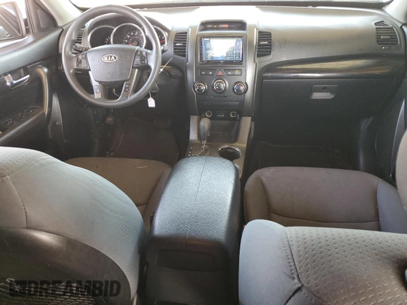 2013 Kia Sorento LX with VIN 5XYKT4A25DG389418, listed as a Copart auction lot 46418645 with 150,584 mi miles and Salvage Title. Bid and sale history available at carsss.com. Image 8.