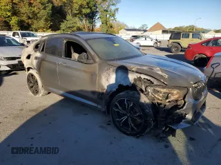 2020 BMW X4 M Competition z VIN 5YMUJ0C07LLA99617, wystawiony jako Copart lot #76339884 z przebiegiem Nie podano mil oraz Szkoda całkowita • Salvage title. Historia ofert i sprzedaży dostępna na DreamBid. Obrazek 4.