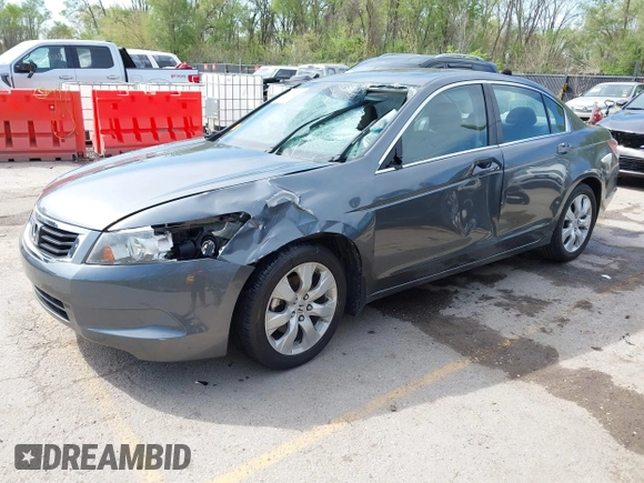 2010 Honda Accord EX z VIN 1HGCP2F73AA189779, wystawiony jako IAAI lot #42027758 z przebiegiem 121 933 mil mil oraz . Historia ofert i sprzedaży dostępna na DreamBid. Obrazek 17.
