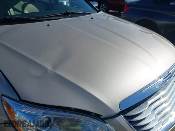 2013 Chrysler 200 Limited with VIN 1C3CCBCG7DN574679, listed as a IAAI auction lot 41863682 with 146,712 mi miles and . Bid and sale history available at carsss.com. Image 6.