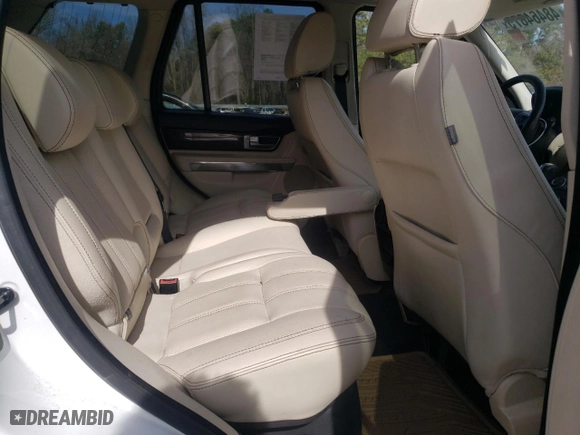2011 Land Rover Range Rover Sport HSE LUX with VIN SALSK2D43BA271720, listed as a Copart auction lot 48464875 with 139,383 mi miles and Clean Title. Bid and sale history available at carsss.com. Image 11.