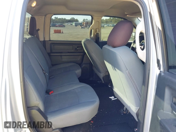 2018 Ram 1500 Express with VIN 1C6RR6KG0JS284186, listed as a IAAI auction lot 41599709 with 147,981 mi miles and . Bid and sale history available at DreamBid. Image 8.