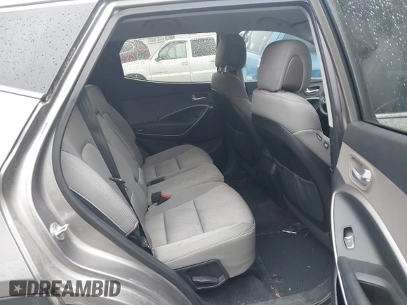 2017 Hyundai Santa Fe 2.4L z VIN 5XYZU3LB8HG421397, wystawiony jako IAAI lot #41961915 z przebiegiem 102 594 mil mil oraz . Historia ofert i sprzedaży dostępna na DreamBid. Obrazek 8.
